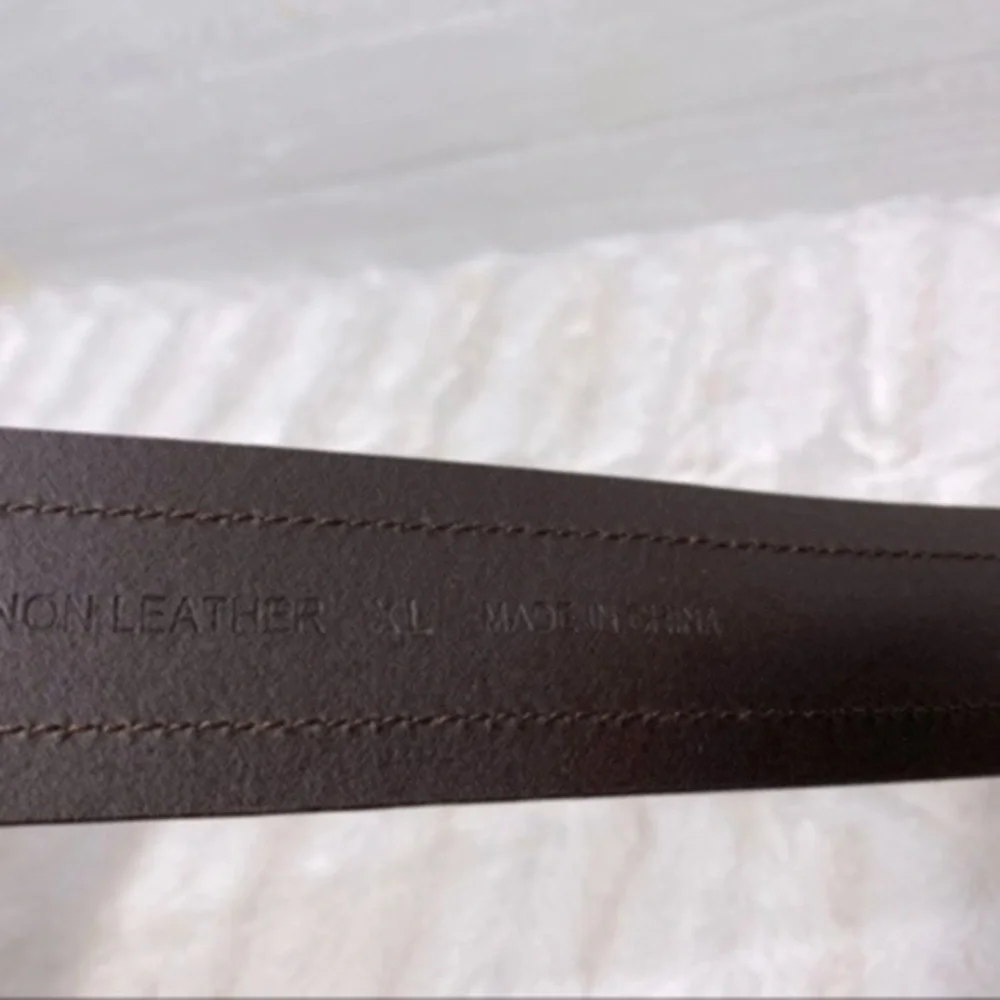 Men’s Genuine Italian Bonded Leather belt  Size XL Color brown